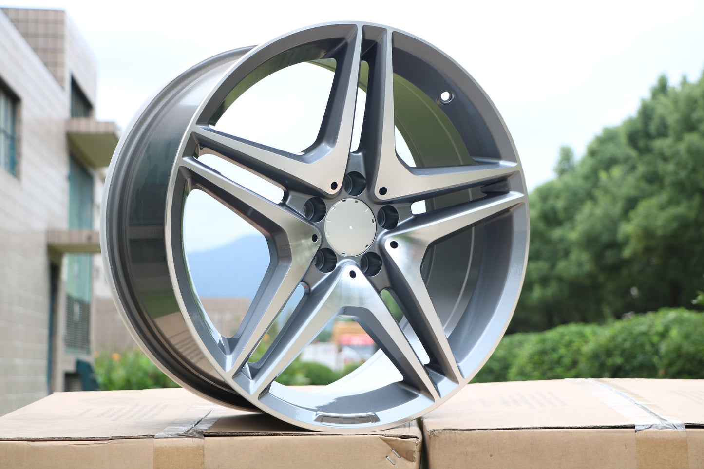 18" Wheels fits Mercedes Benz C207 C250 C300 C350 E350 GLC300 S550