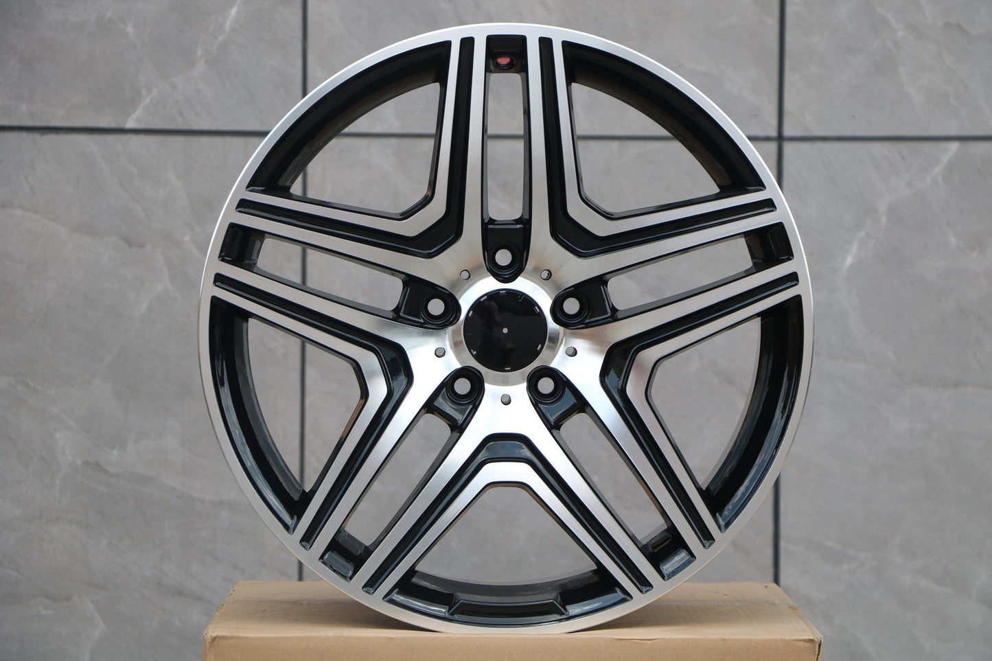 20" Wheels fits Mercedes Benz GL350 GL450 GL500 GL550 GLE350 GLE400 GLE43 GLE450 GLE53 GLE63 GLS450 GLS550 GLS63 ML350 ML500 ML550