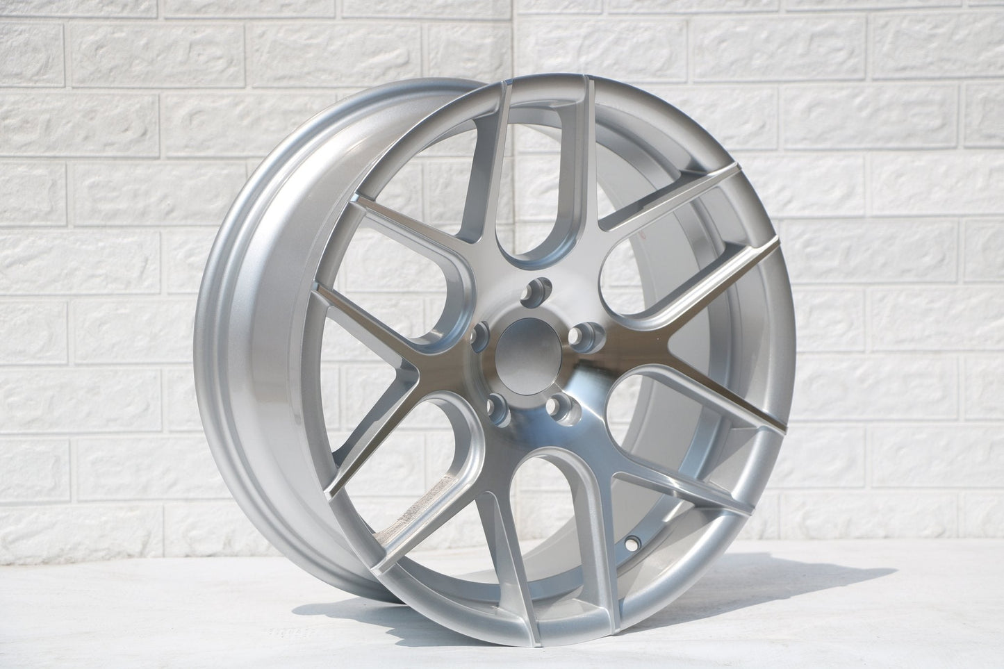 18" P40S Style Wheels