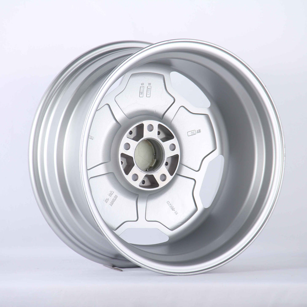 
                      
                        17" Monoblock Style Wheels fits Mercedes Benz C300 C350 E320 E350 R107 R129 S210 W124 W126 W129 W140 W170 W201 W208 W211
                      
                    