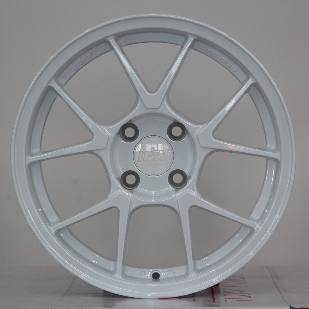 
                      
                        15" TC005 Style Wheels
                      
                    