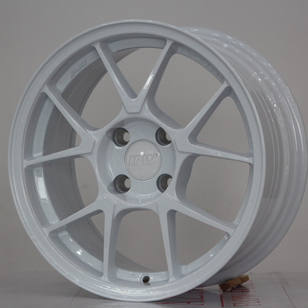 
                      
                        15" TC005 Style Wheels
                      
                    