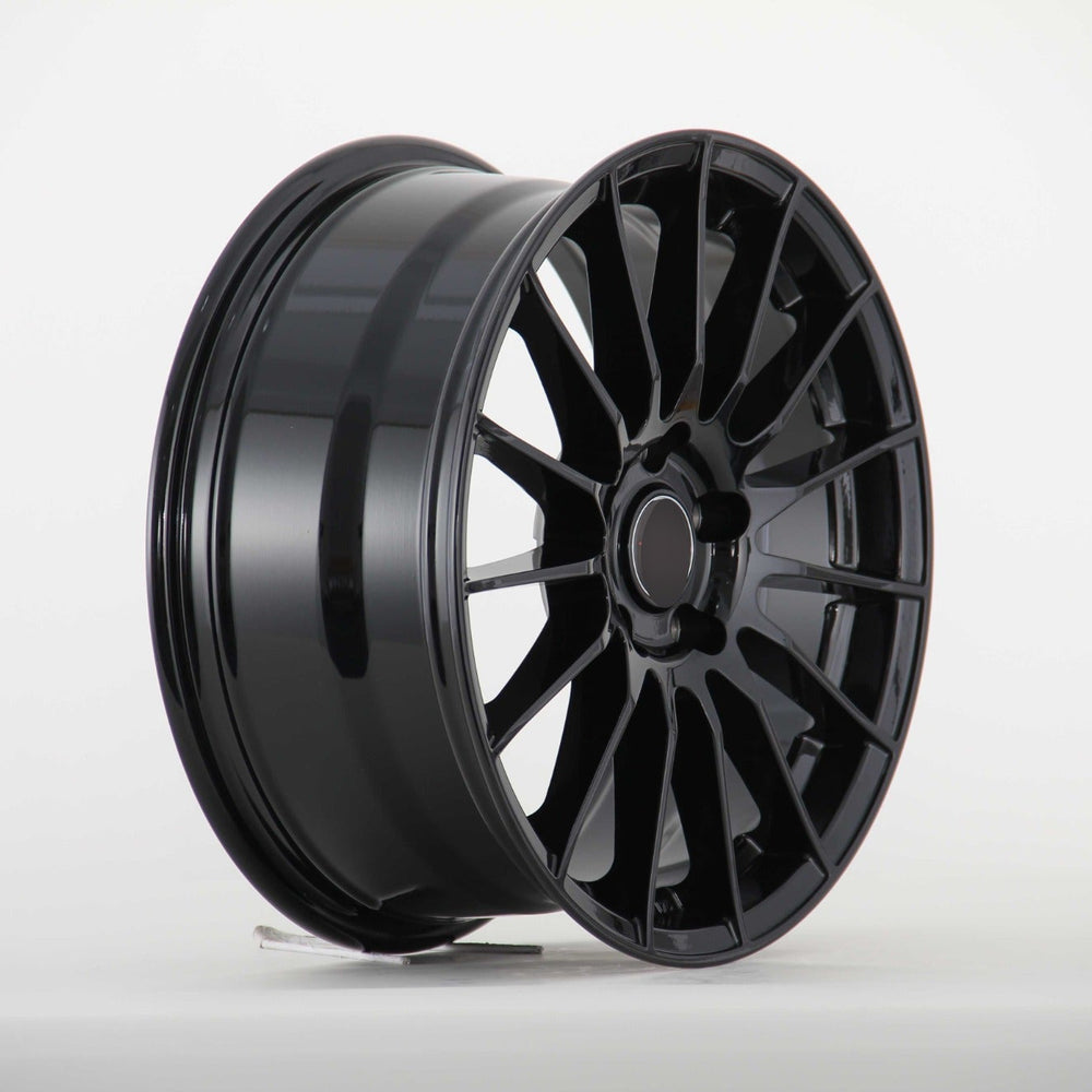 
                      
                        15" IPW 053 Wheels
                      
                    