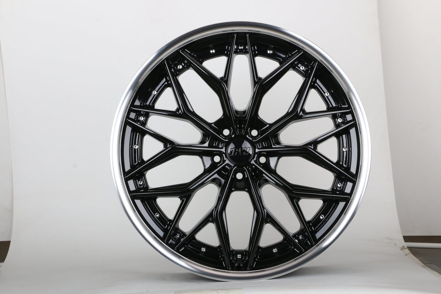 22" IPW 105 Wheels