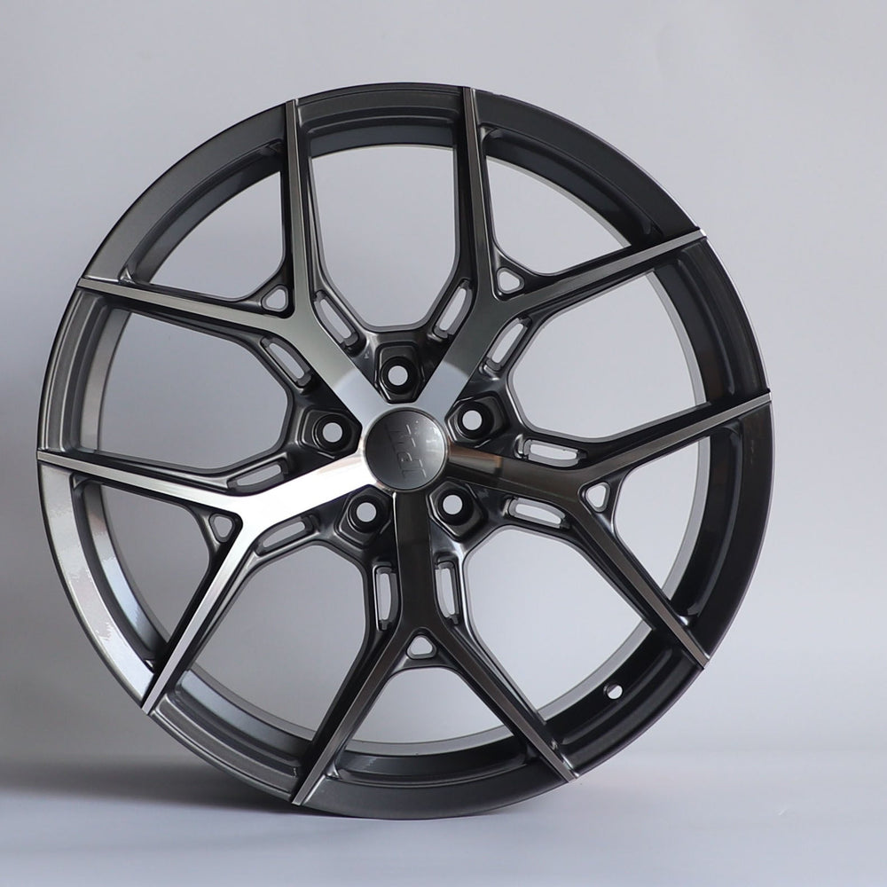 
                      
                        20" HF Y-Spoke Style Wheels
                      
                    