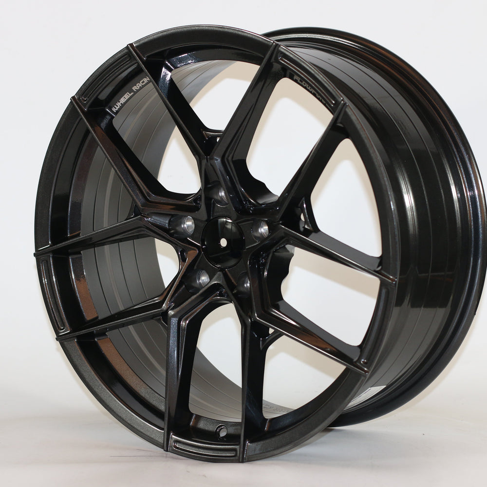 
                      
                        18" IPW 1517 Wheels
                      
                    