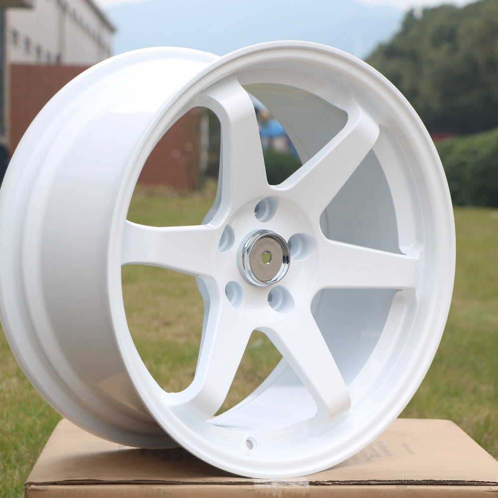 
                      
                        15" TE37 Style Wheels
                      
                    