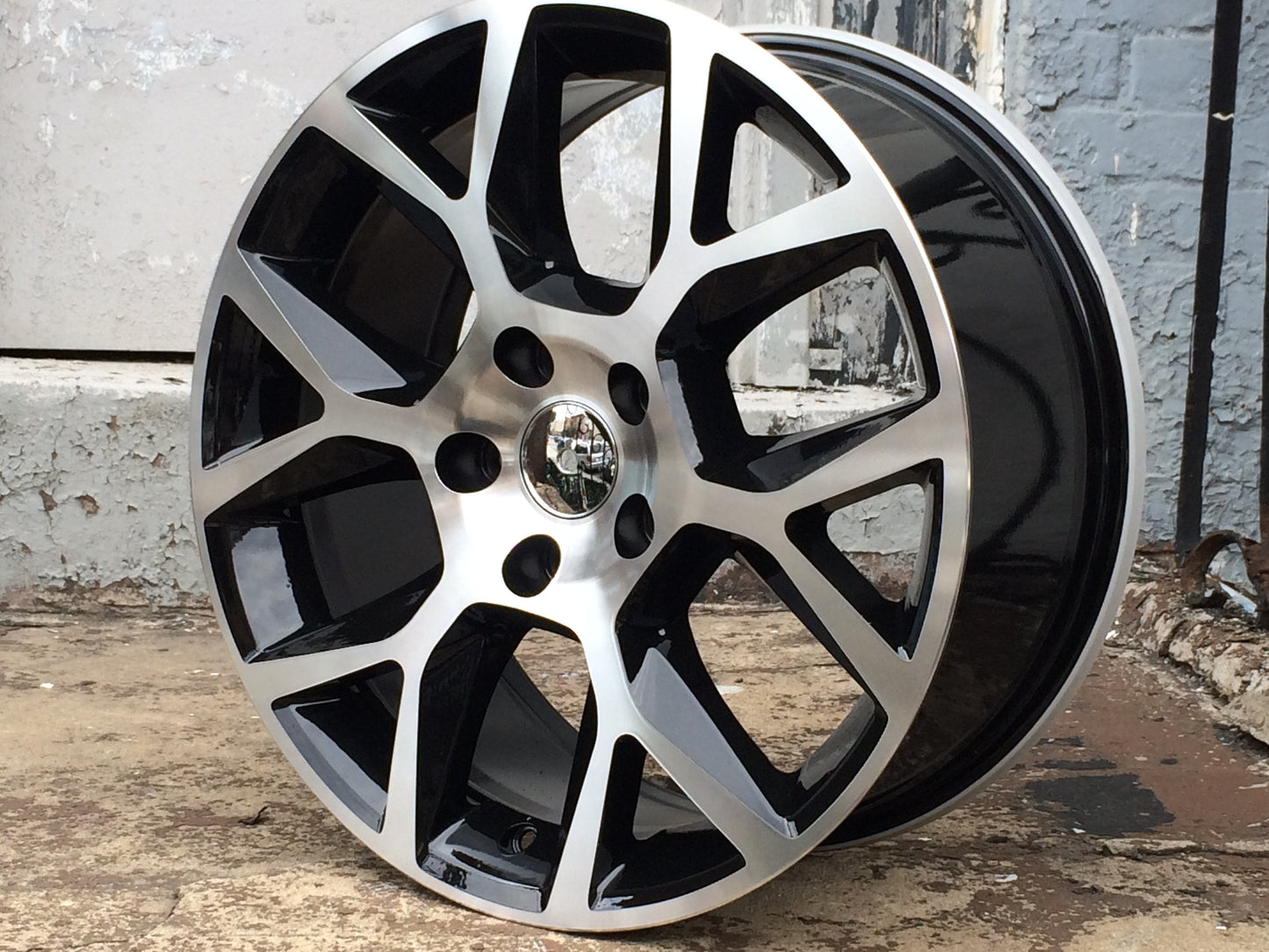 18" Wheels fits Volkswagen Beetle CC EOS GLI Golf GTI Jetta MK4 MK5 MK6 MK7 Passat R32 Rabbit Scirocco TDI Tiguan