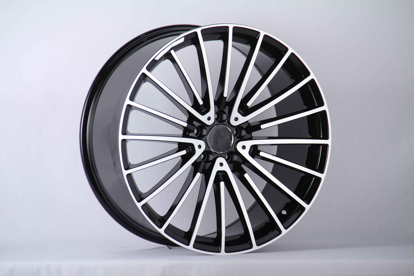 17" Wheels fits Mercedes Benz A220 C212 C240 C250 C280 C300 C320 C350 C400 C43 CL500 CL55 CL550 CL63 CLA250 CLA45 E250 E300 E320 E350 E400 E43 E500 E53 E550 GLA250 GLA45 S300 S320 S350 S400 S430 S500 S55 S550 S600 SLK300 SLK320 SLK430